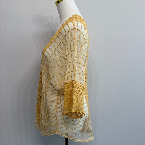 Sundance Size L Embroidered Mesh Sheer  Golden LaceTop Yellow Gold - Picture 4 of 9